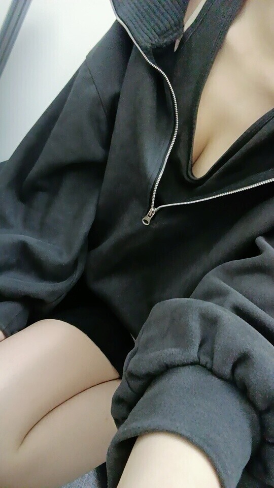 出勤してます‪〜！