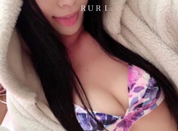 ?明日から会えます?