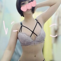 にこ