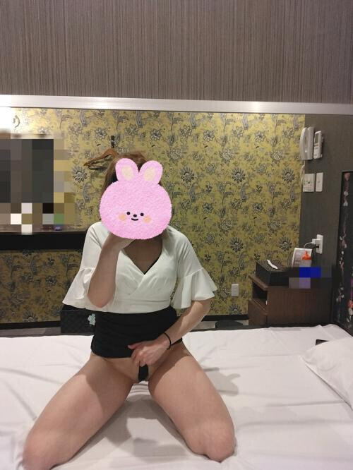 本日もパキパキの勃起おち◯ぽで😳💖