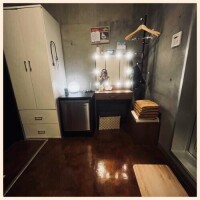 沢本しのぶ