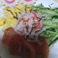 今年初の冷やし中華とともにご挨拶🦋😚