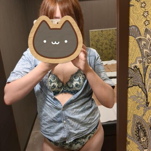 珍しく平日出勤してますよー😺