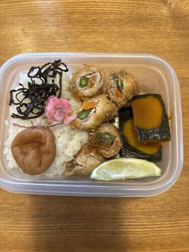 本日出勤❣️持参のお弁当公開