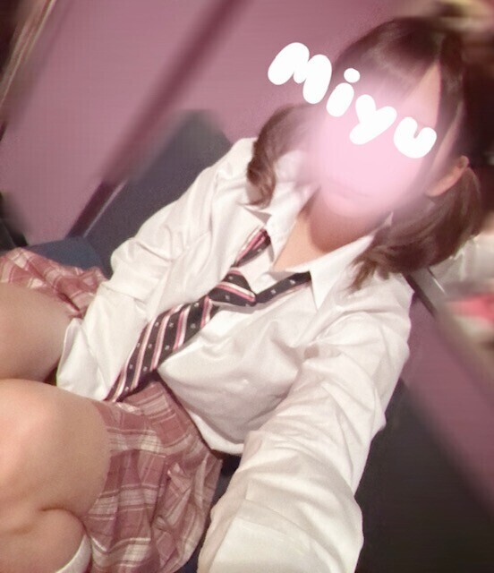 髪型っ