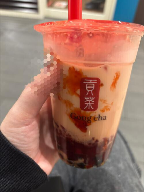 (｡･ω･)ﾉﾞ ｺﾝﾁｬ♪