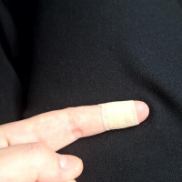 みい