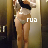 おっぱいを小さく見せる…