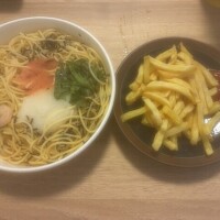 お昼ご飯😋🍴1985