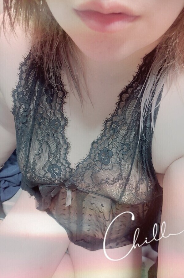 10時～19時でいます♪