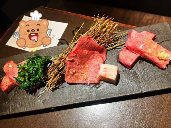 ﾆｸｩ(｢🍖･ω･)｢🍖