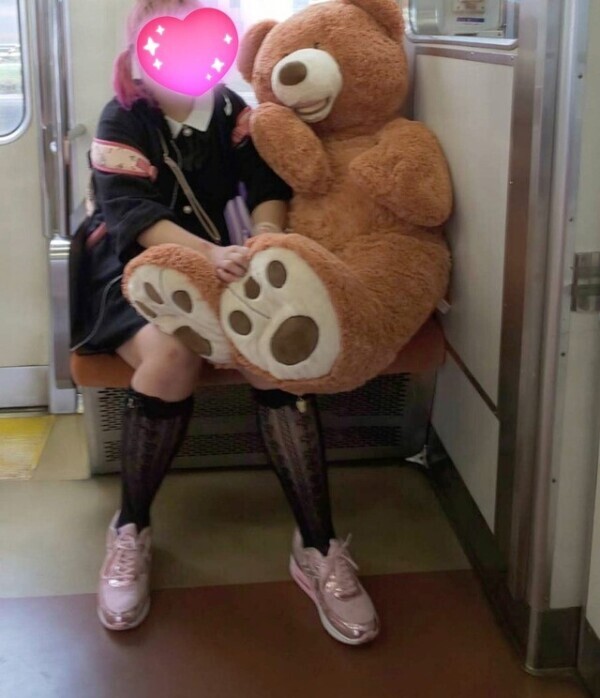 土日月います