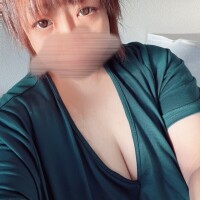 10時から出勤しております🎀