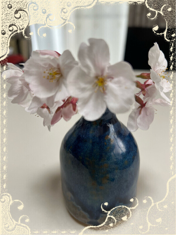🌸ハンドメイドの花瓶🌸サトザクラ🌸
