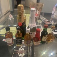 本指名Y様