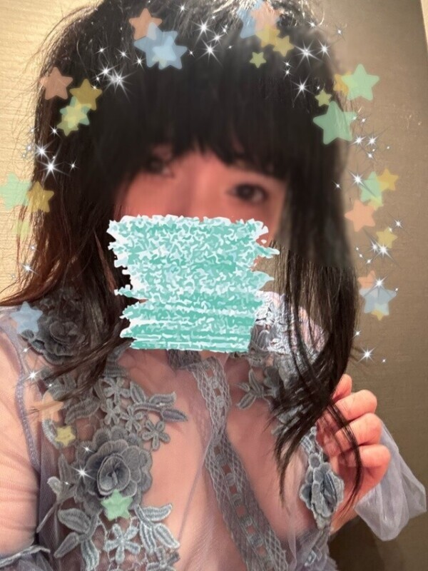 女の子ひとり呼び出した♡
