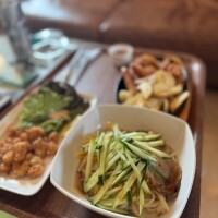ハイビでお昼ごはんタイム〜🍴😋