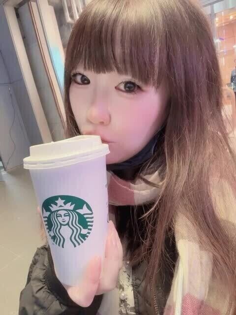 スタバでほっと一息🥰