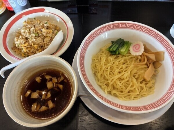 お昼ごはーん🍜🍥4985