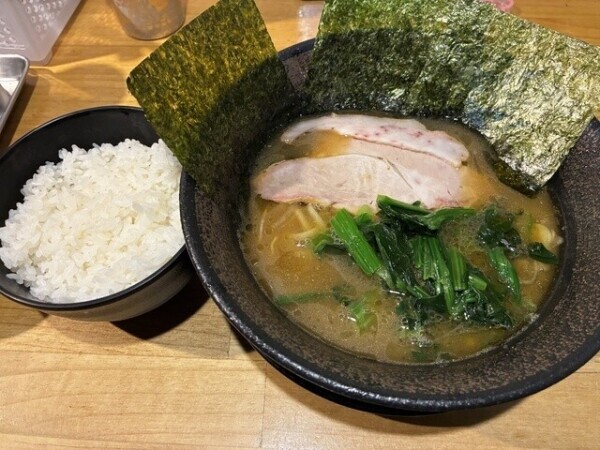 夜ごはーーーん🍜2945