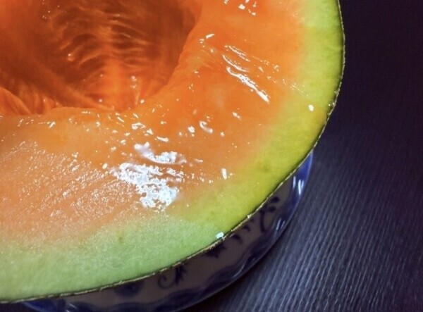 メロンは2回に分けるもの🍈🙂‍↕️