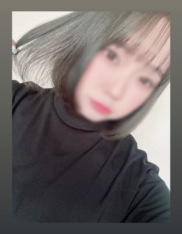 黒から、なんだこれ💁✂