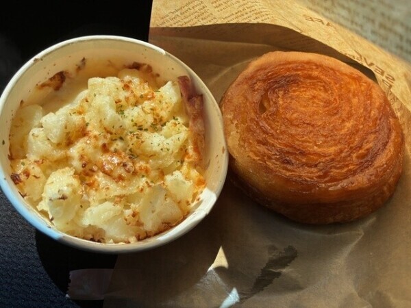 お昼のごはーーん🥔🥐956
