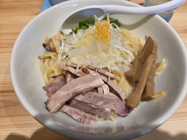 ぼっち飯。