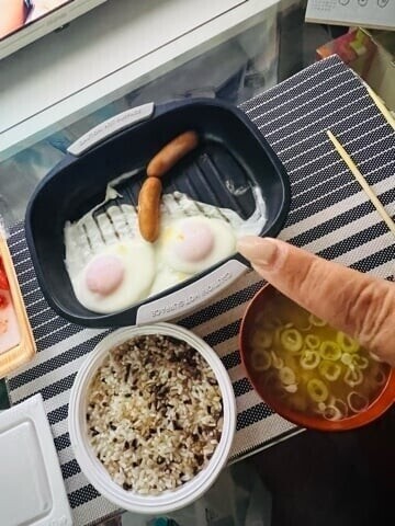 朝の5時過ぎからポコちんを作る😜