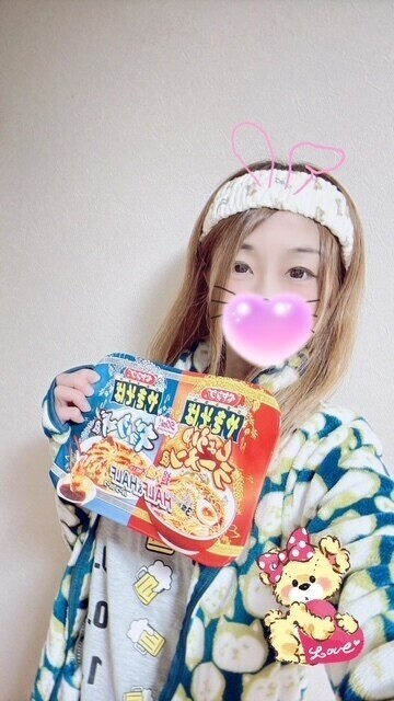 クマちゃんグッズとペヤング