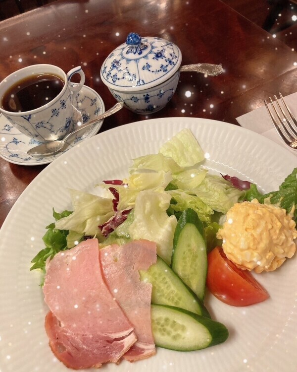 大正ロマンを感じる店内