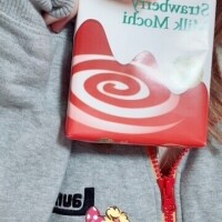 コラボお菓子とアニバーサリーペヤング