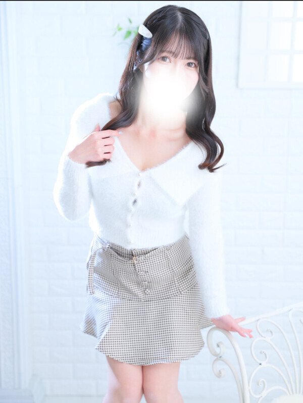 (՞  ̣  ̝  ̣ ՞) 𖦹 𖦹