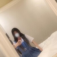 こ　こ