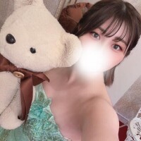 ななこ