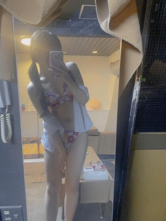 お休みごめんね?土日はいます?