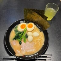 せりな
