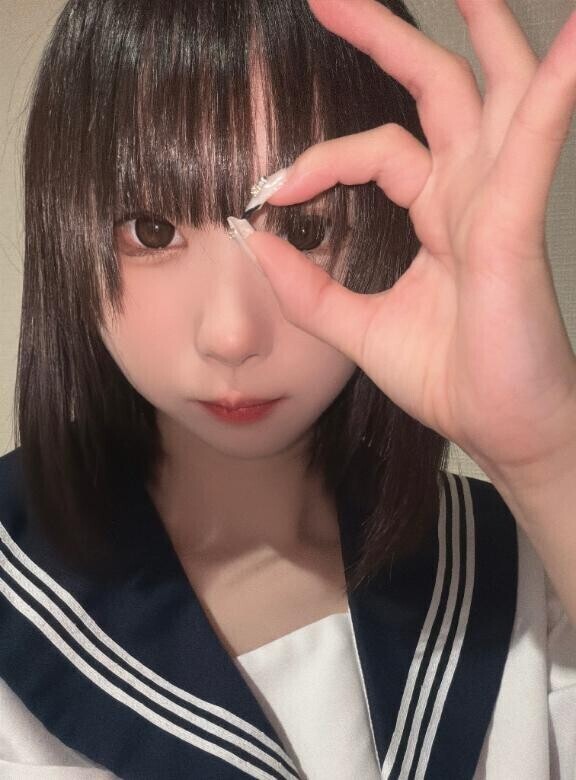 今日はメガネなしです??