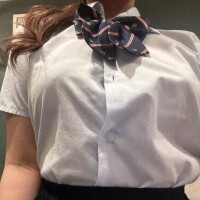 め　る