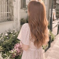 新波リア(単体AV女優)