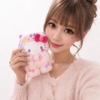 新波リア(単体AV女優)