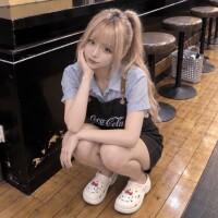 新波リア(単体AV女優)