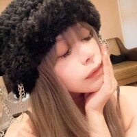 新波リア(単体AV女優)