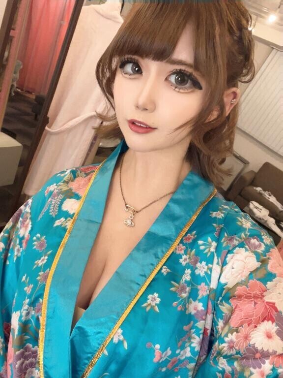 今日から連休ってことは～？？