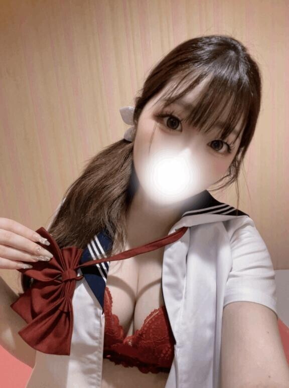 赤色の下着???