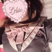 隣に来て