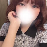 川島なな