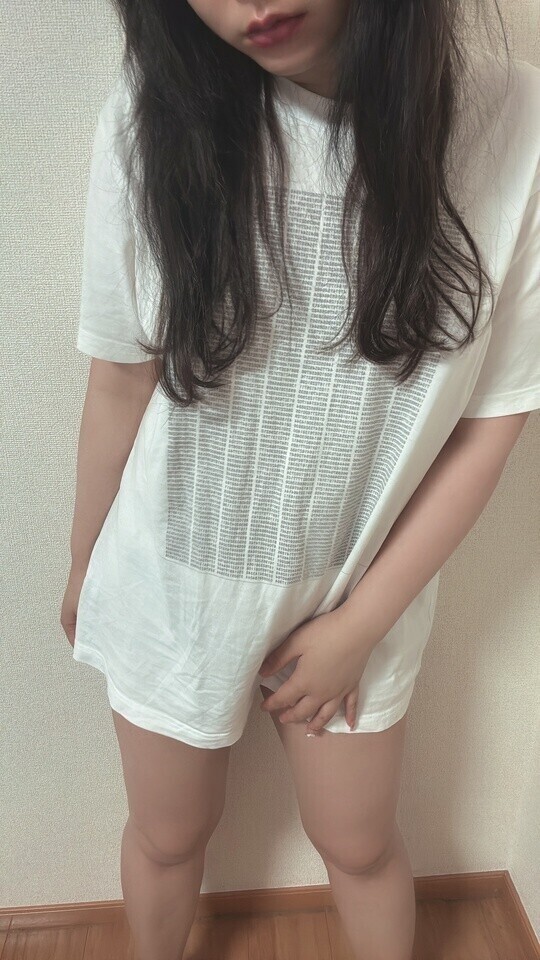 💕💕Tシャツの下は…………😳💕💕