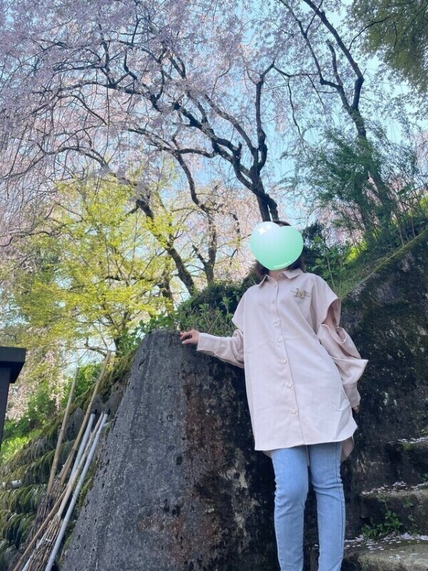 しゅっ