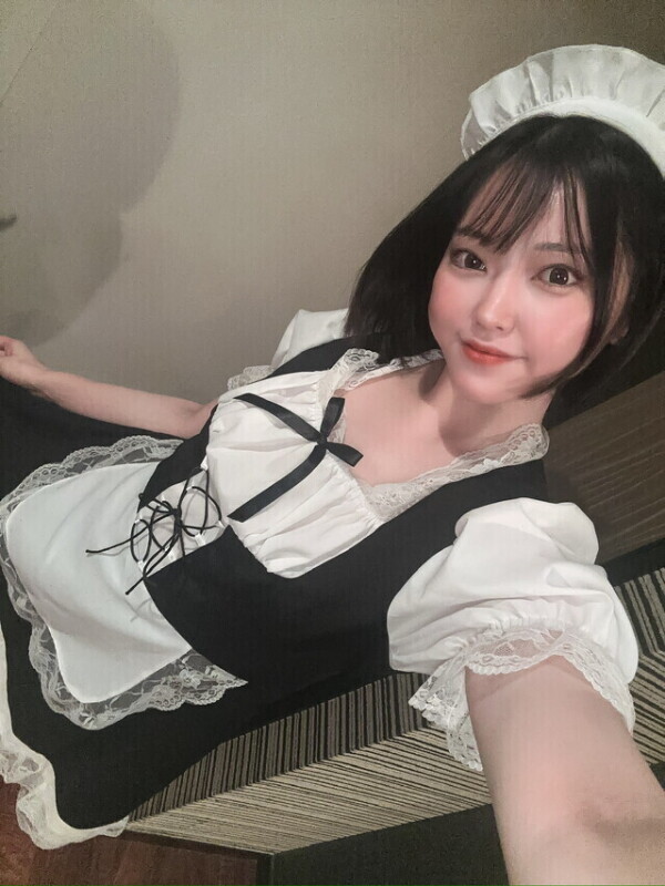 今月14日10:00〜2:00まで出勤します🎀